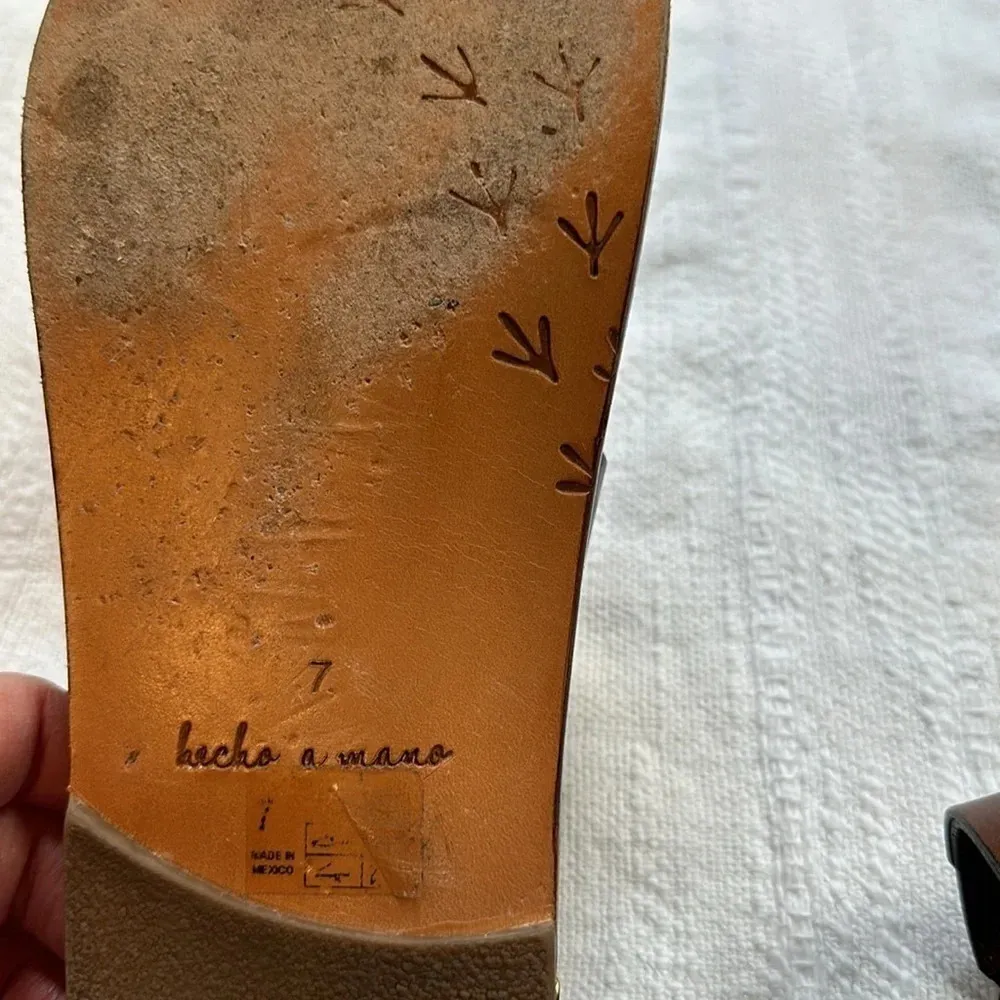 beek DARTER Chocolate Sandals, Size 7, EUC Brown - Image 7