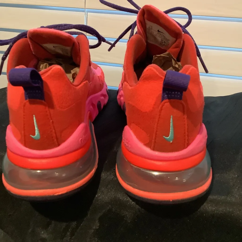 Nike Women’s Air Max React Mystic Red Pink Blast Excellent Pre Loved Condition - Image 7