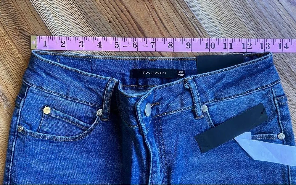 Tahari Olivia Mid-Rise Slim Straight Jeans Size 6 / 28 SKU#B24127 - Image 10
