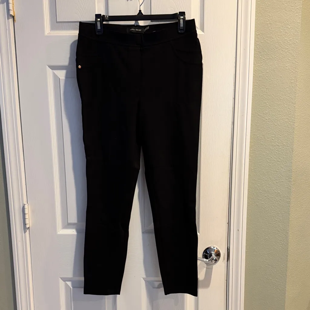Ivanka Trump Black Stretch Pants Size Medium - Image 2
