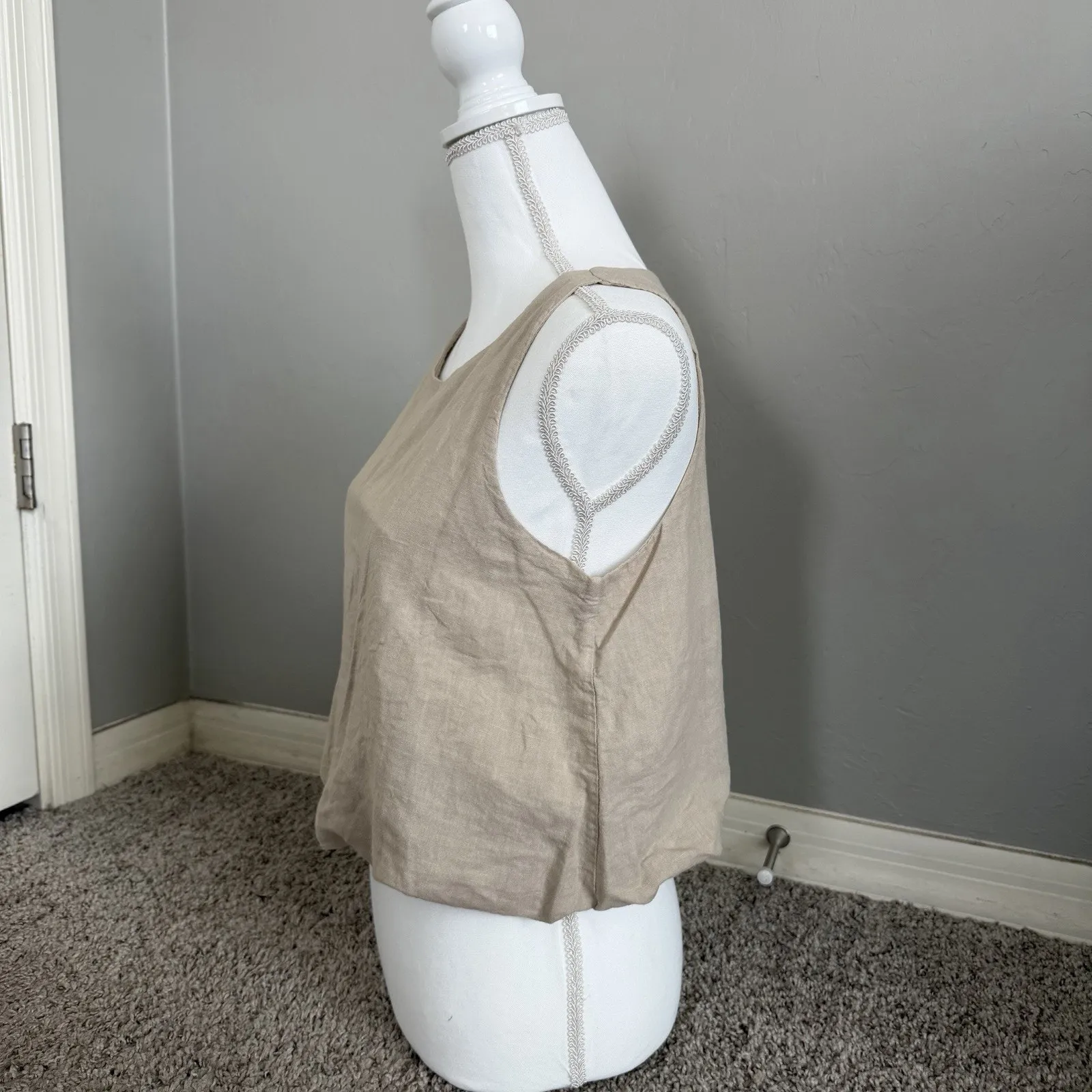 NWT Francesca Bettini Linen Blend Woman’s Blouson Top Sleeveless Sz S Italy Tan - Image 2