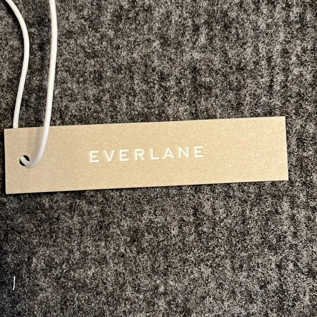 Everlane The Cozy Stretch Tank wool and yak hair blend dark gray Size L NWT - Image 8
