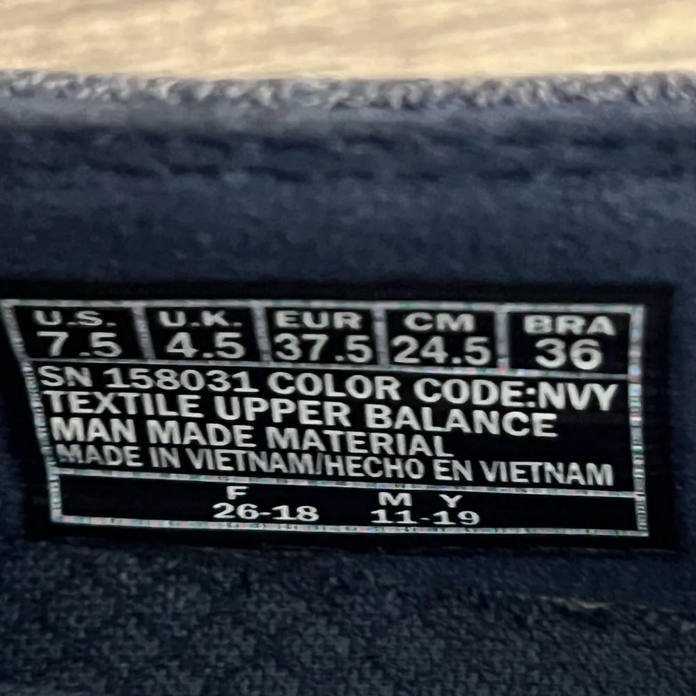 Skechers Slip On Casual Shoes Relaxed Fit Women’s Size 7.5 Navy Memory Foam - Image 4