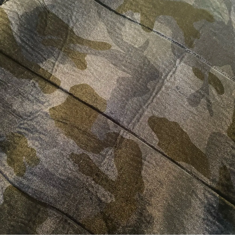 Members Only Coat Women Large Green Camouflaged Full Zip Snap Bomber Jacket - Image 9