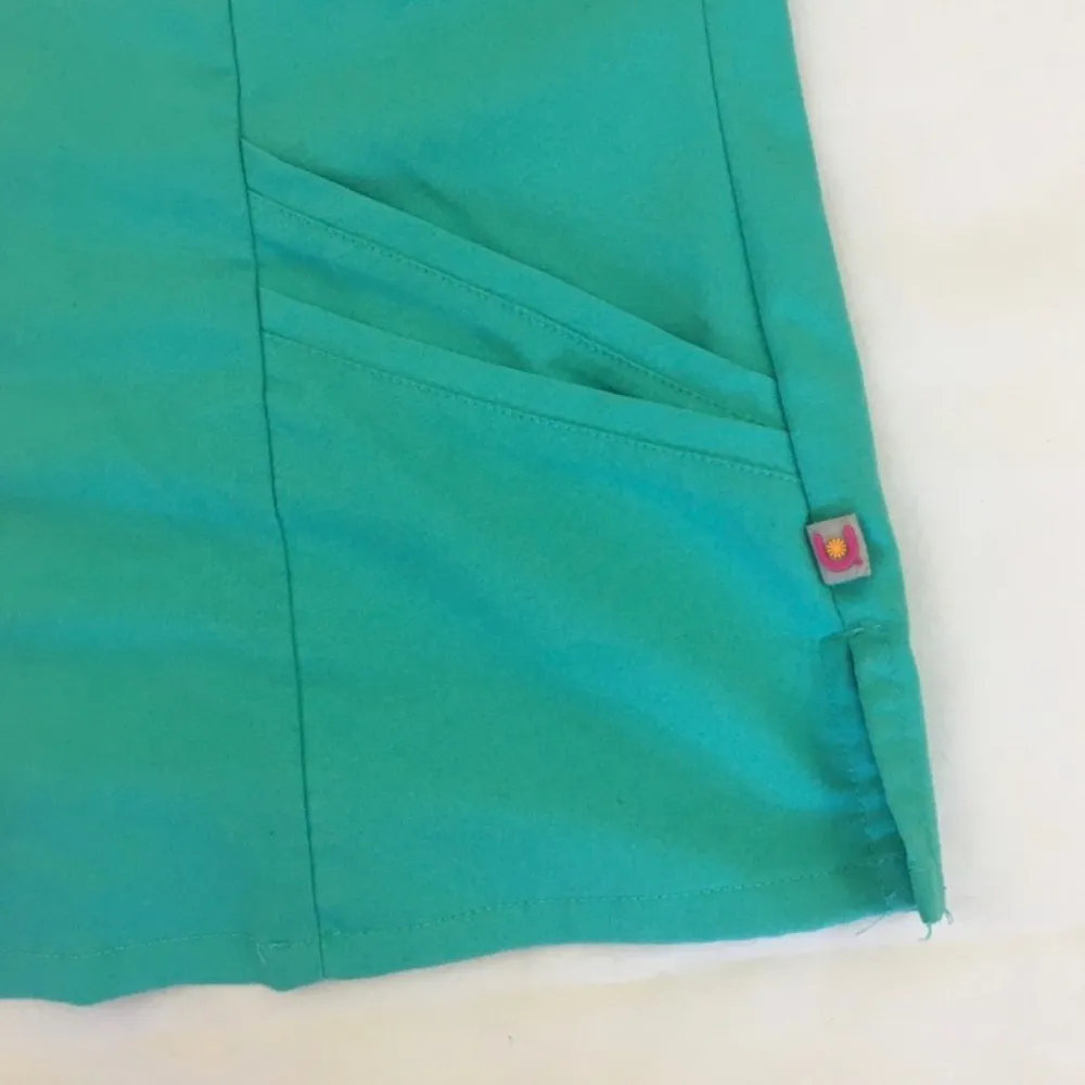 Urbane Ultimate Mint Green Scrub Top XS - Image 5