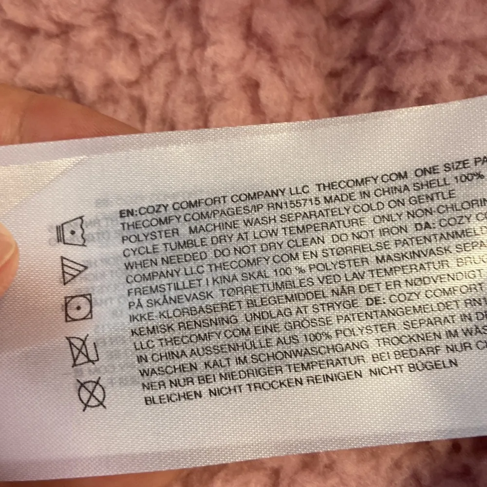 THE COMFY FLUFFIEST WEARABLE BLANKET ONE SIZE FITS ALL BRAND NEW LENGTH 40” - Image 7