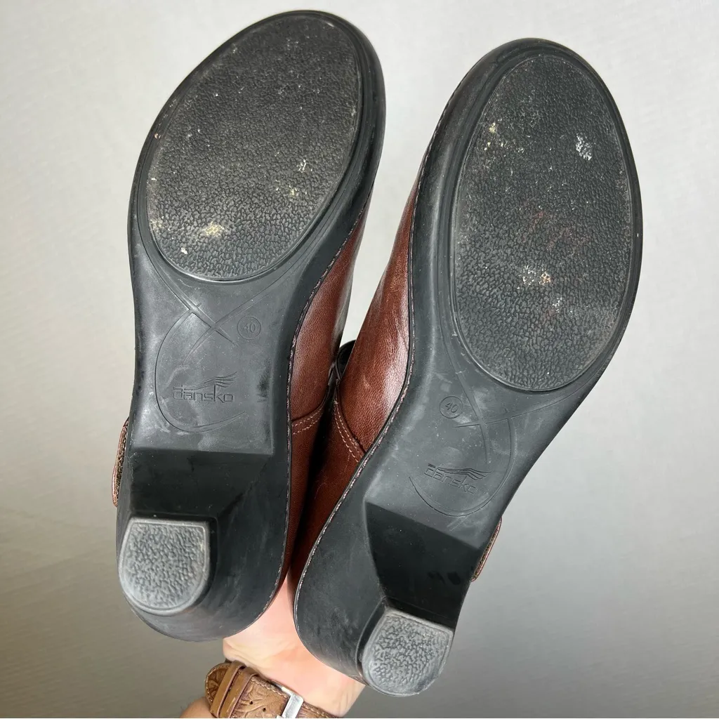 Dansko | Mary Jane 9.5/10 Brown Flats with‎ Timeless Style 40 - Image 4