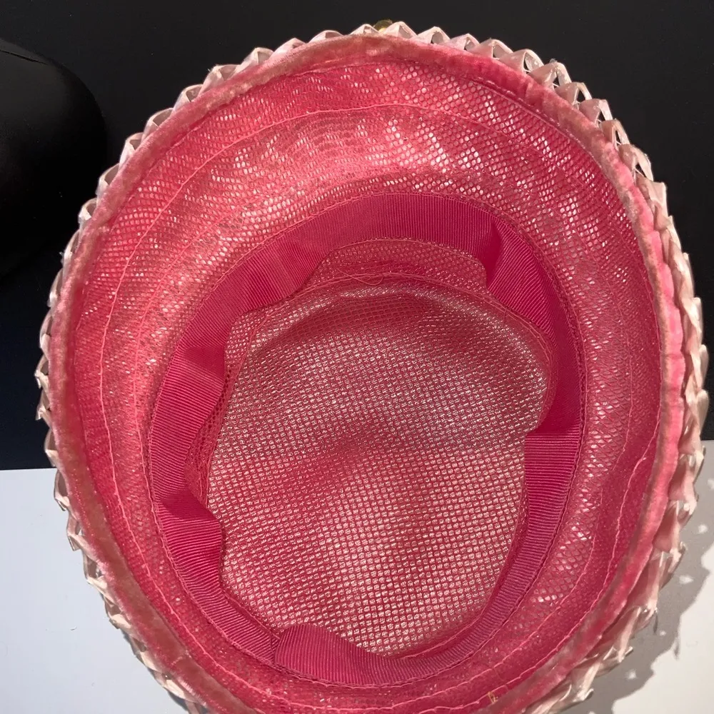 Vintage 1950s, 60s Cellulose Straw And Cloth pink ombré pillbox hat retro MCM - Image 6