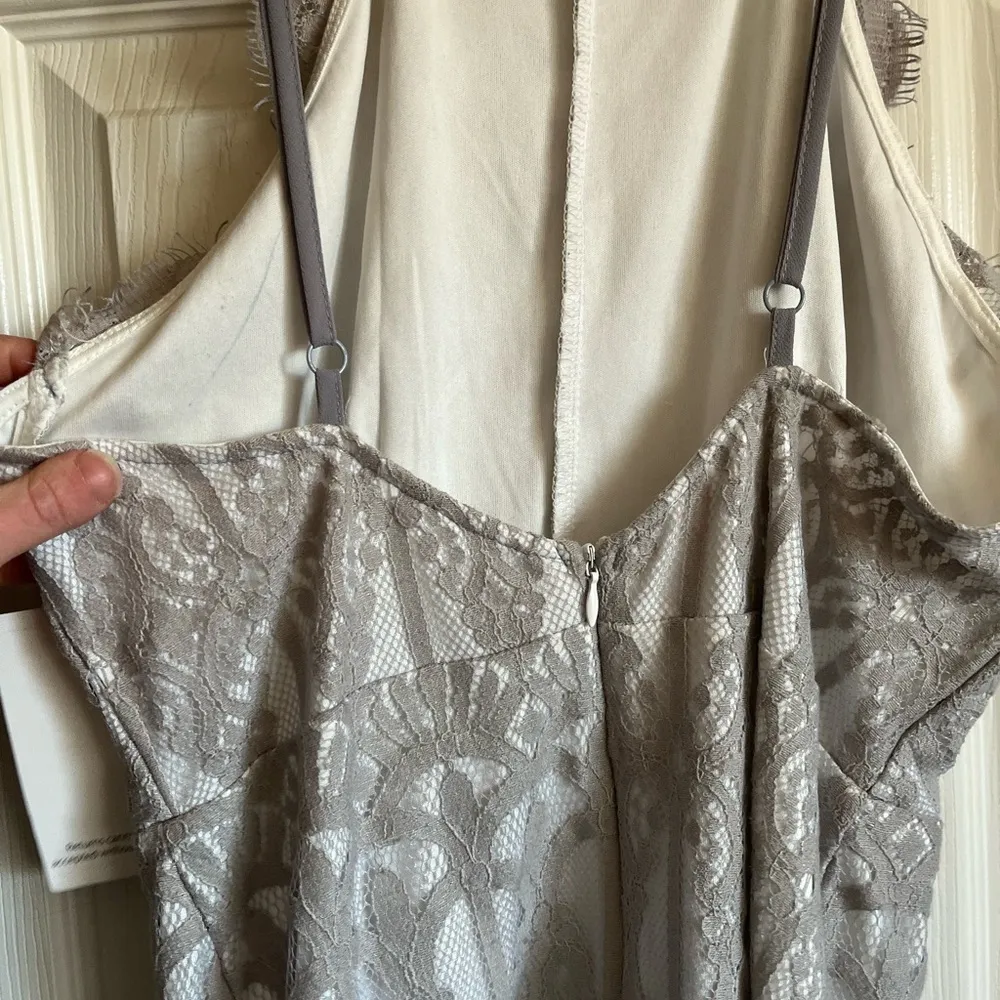NWT TOBI Gray and white lace open back dress - Image 8