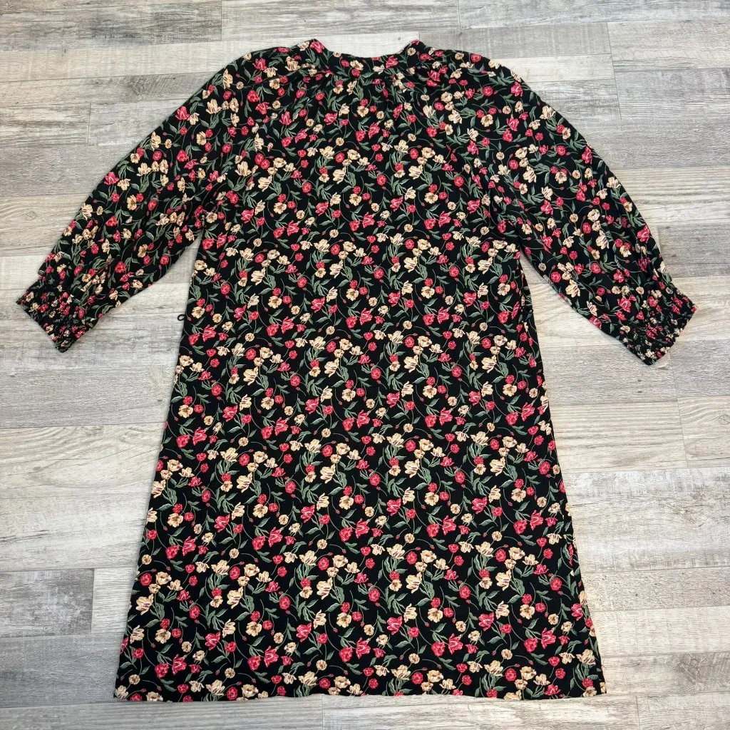 Draper James Black Floral V-Neck 3/4 Sleeve Shift Dress Belt Loops K34 - Image 5