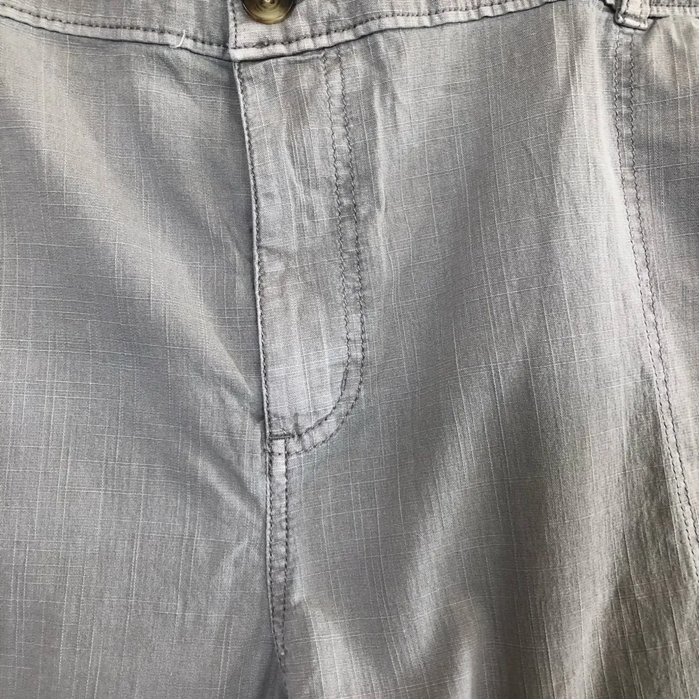 SONOMA Womens BERMUDA Shorts Size 30W Gray Comfort Waistband New - Image 6