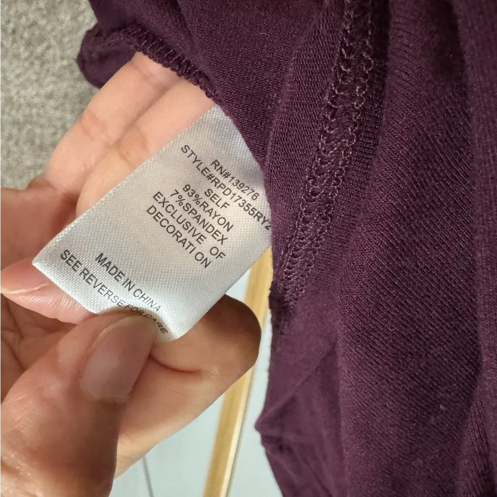 Daniel Rainn Cap Sleeve Blouse Size Medium - Image 4