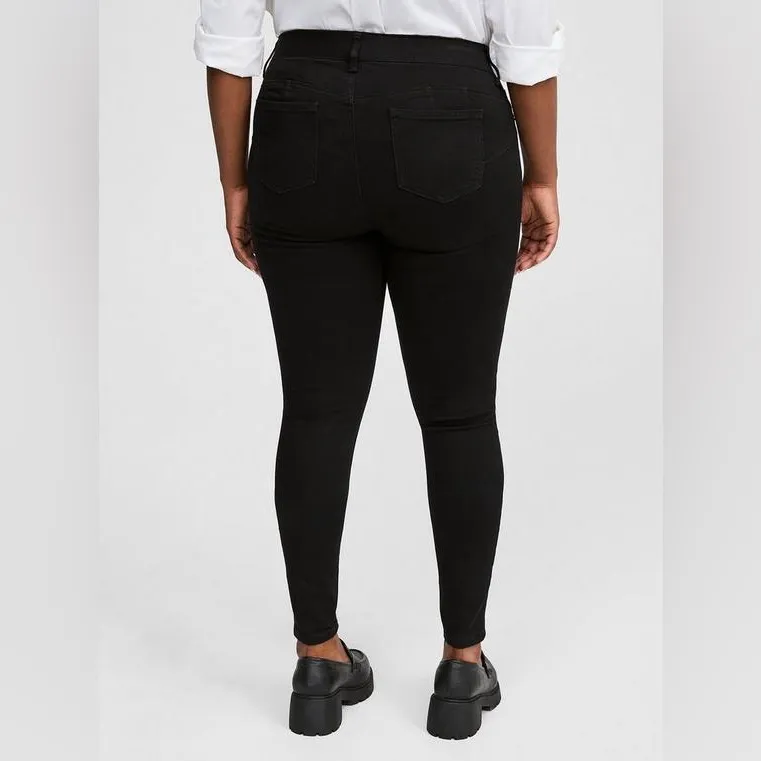 Torrid Bombshell Skinny Jeans - Size 20 Regular - Image 2