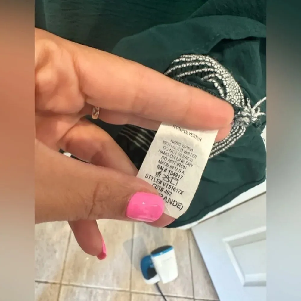 Vine & Love Flowy‎ Blouse Green 3X. No Flaws, No Stains No Signs of Wear A0038 - Image 7