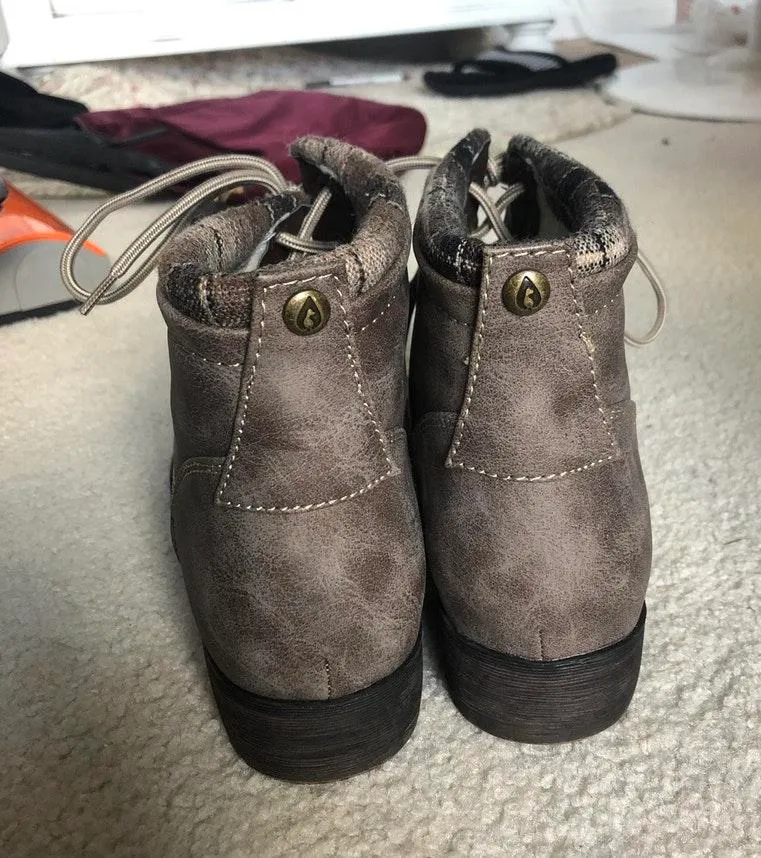 Booties Brown Size 7.5 - Image 3