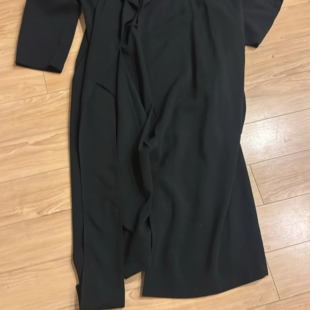 L’ACADEMIE LONG BLACK COAT - Image 2