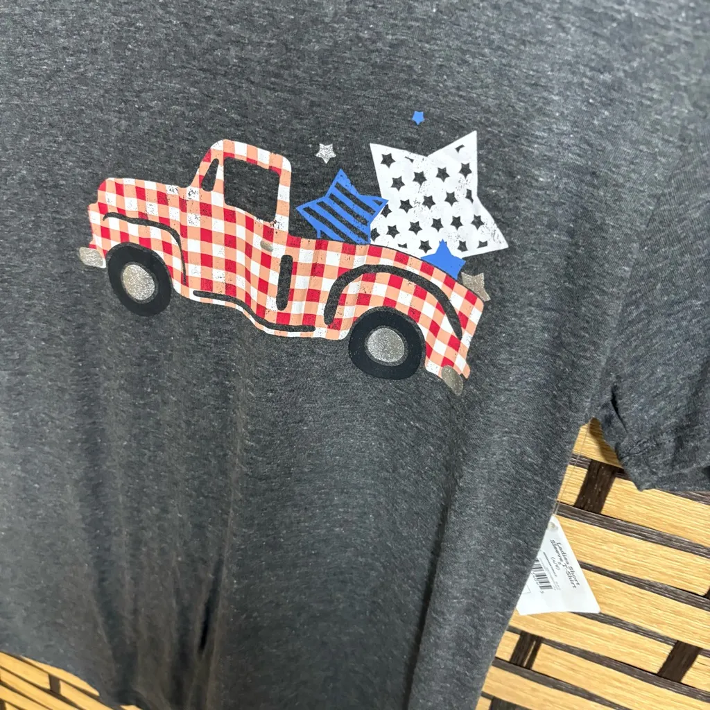 Gray American Flag Truck Tee Size‎ Small - Image 3