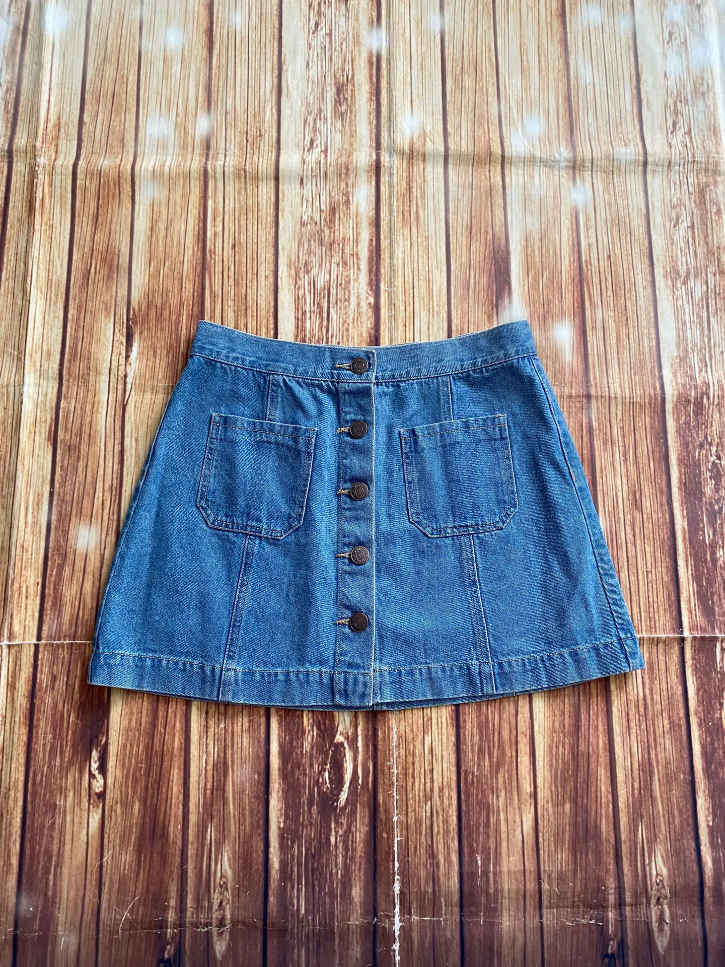 Women’s Button Down Blue Denim A-Line Mini Skirt Size 28 - Image 2