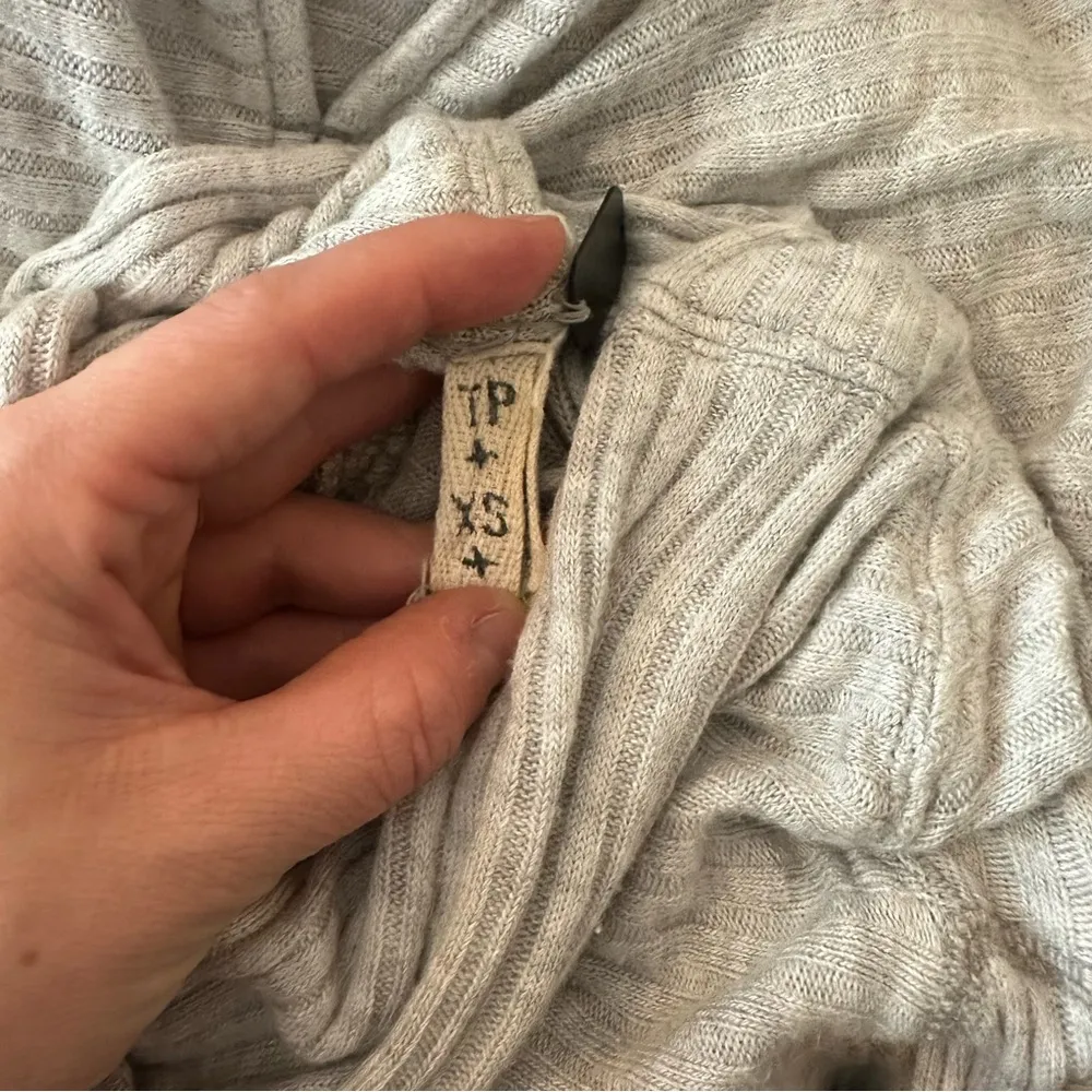 Free People Grey Open Back Long Sleeve Shirt - Image 2