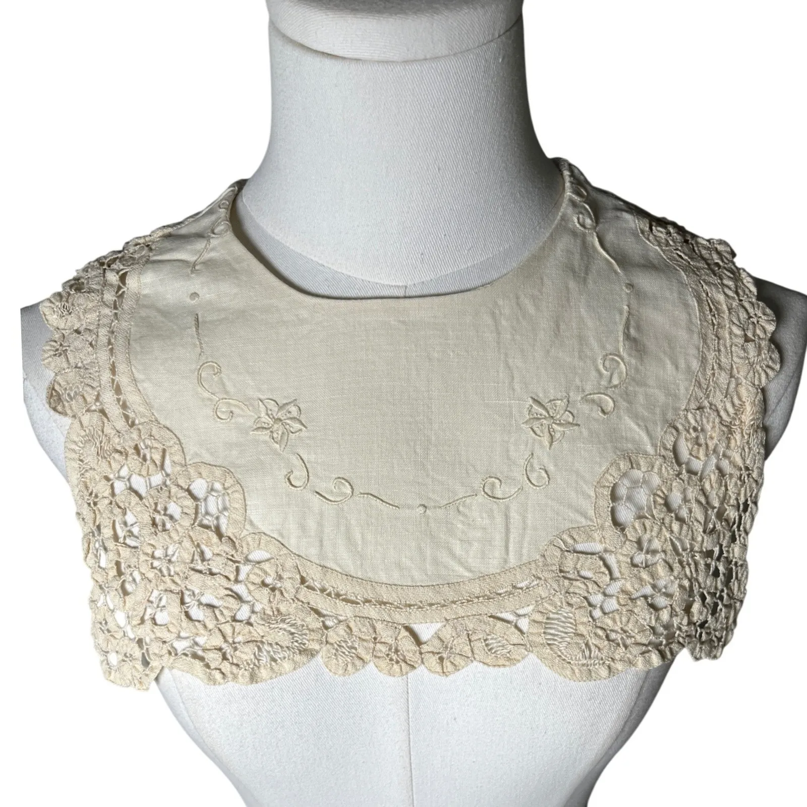 Vintage Ivory Lace Collar Overlay Floral Embroidered Victorian Edwardian - Image 2
