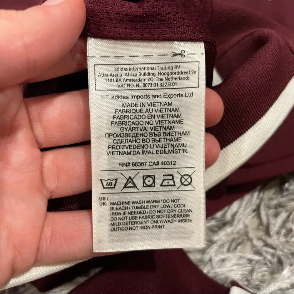 Adidas originals supergirl track jacket XS in maroon/burgundy - Image 7