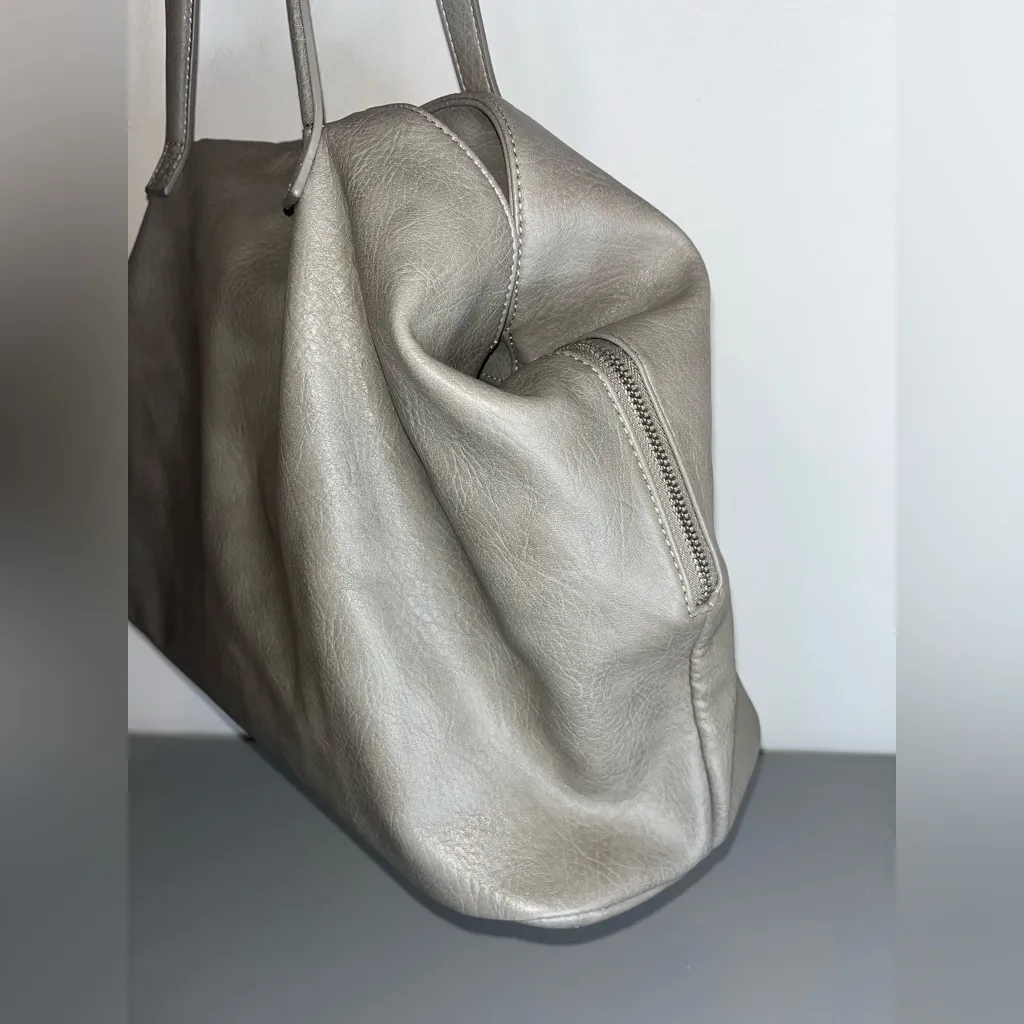 Antik Kraft GrayVegan Large Oversized Multi Compartment Pockets Zipper Tote Bag - Image 9