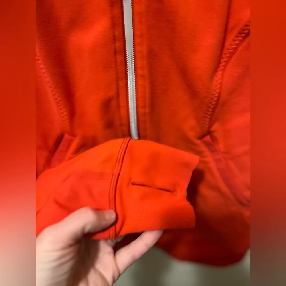 Lululemon older version define luon full zip red sz 8 - Image 6