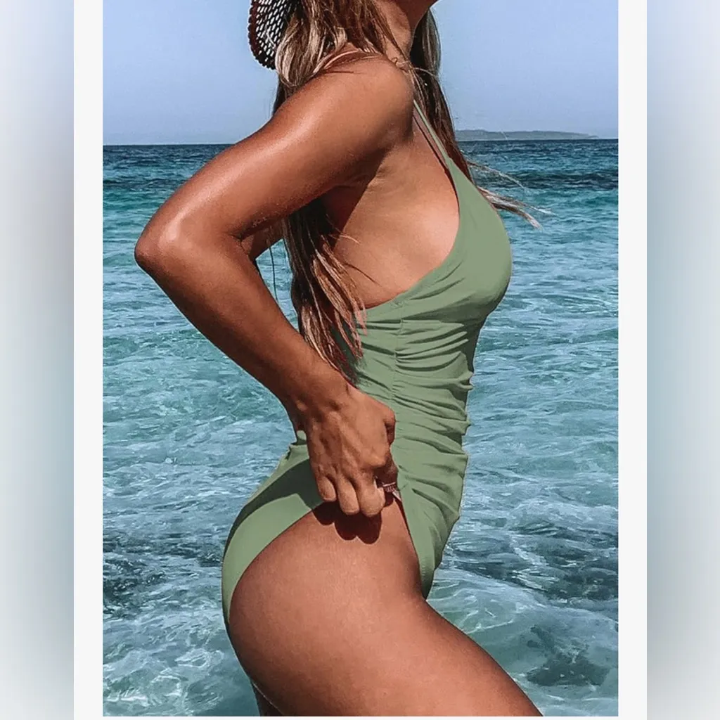 NEW CUPSHE Women's 1 Piece Swimsuit Tummy Control V Neck Bathing Suits MED 8/10 - Image 3