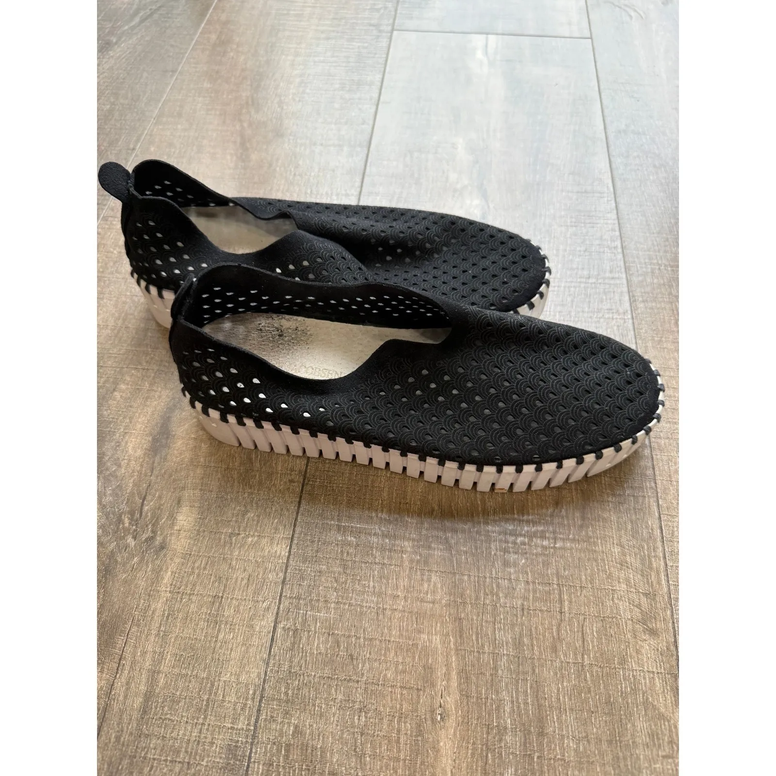 Ilse Jacobsen Women Black Perforated Slip On Shoes Tulip Sneaker School Size 37 - Image 13