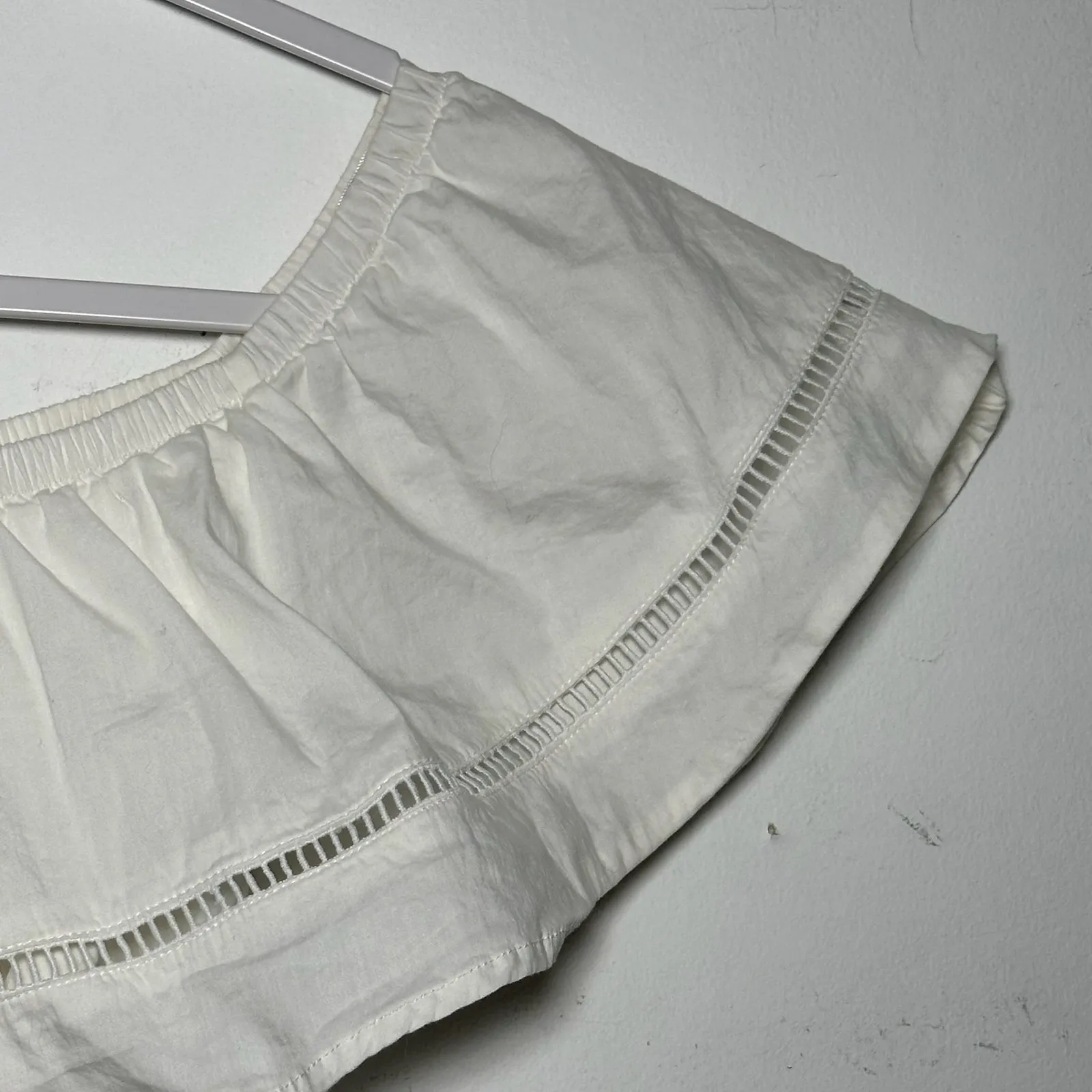 Lulus White Ruffle Off The Shoulder Cropped Top Size S Eyelet Trim Smocked Hem - Image 11