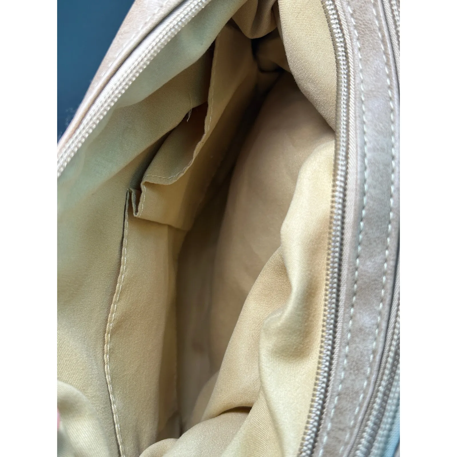 Stone & Co Crossbody Beige Tan Leather Shoulder Bag Multi Pocket‎ Travel Purse - Image 9