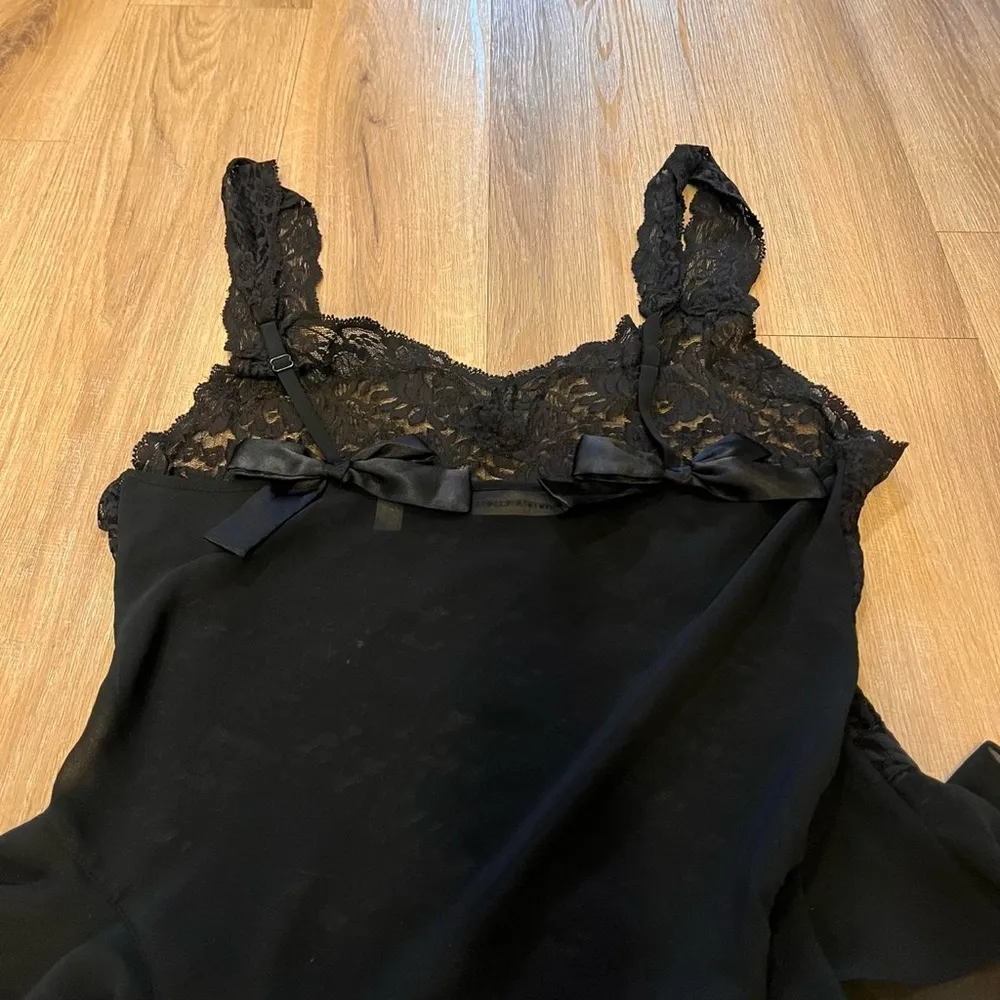 VS Lace Bodysuit - Image 2