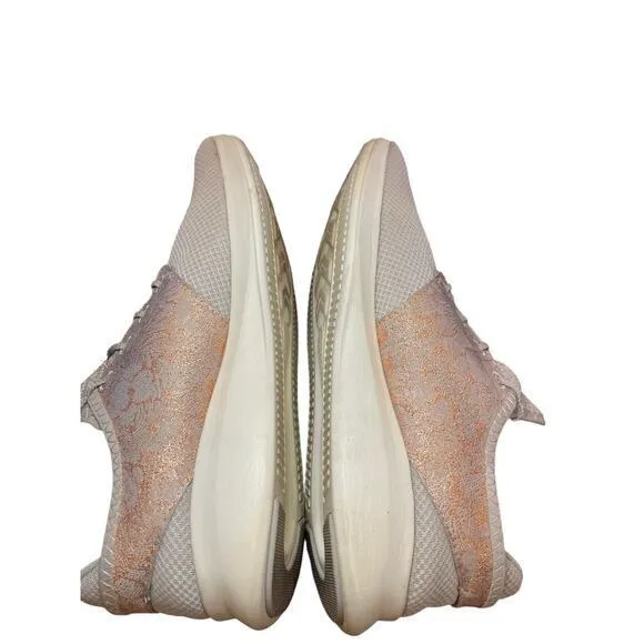 New Balance FuelCore‎ Coast V3 Running Shoe Rose Gold Floral Metallic & Grey 10 - Image 9