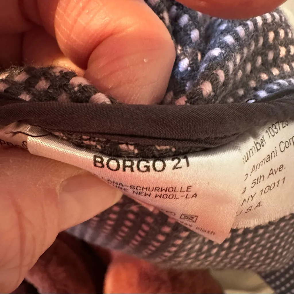 Giorgio Armani Double Breasted Borgo 21 Wool Tweed‎ Blazer Women's 10 Gray Pink - Image 12