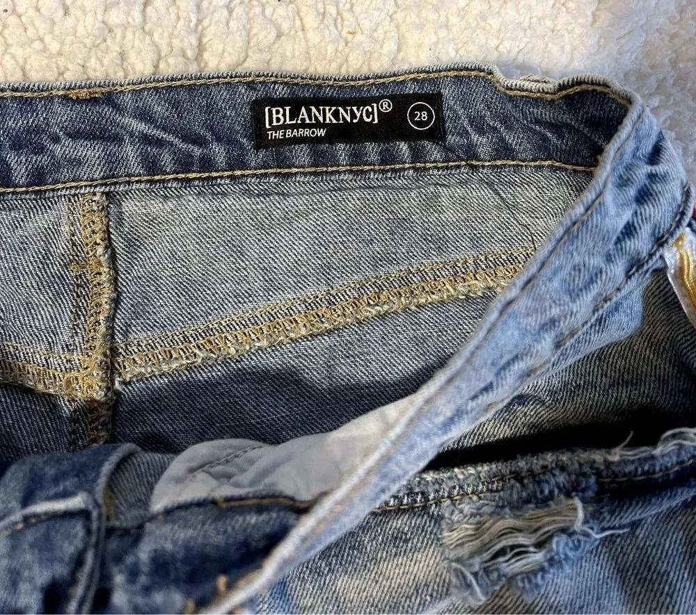 BLANK NYC The Barrow High Rise Distressed Shorts - Image 9