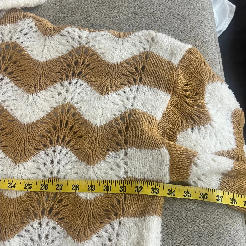 Pol Cozy Chevron Knit Sweater golden and Cream oversized baggy size L - Image 7