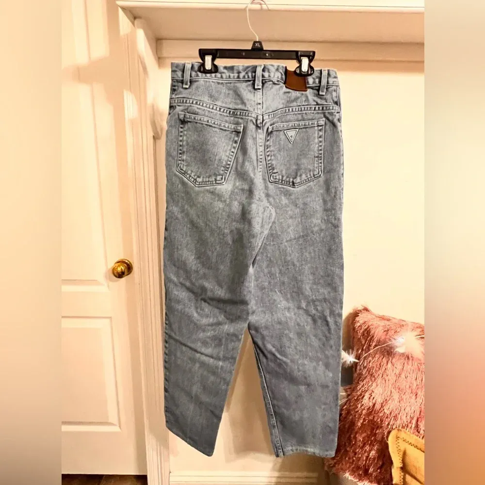FINAL PRICE Vintage Guess Mom Jeans - Image 2