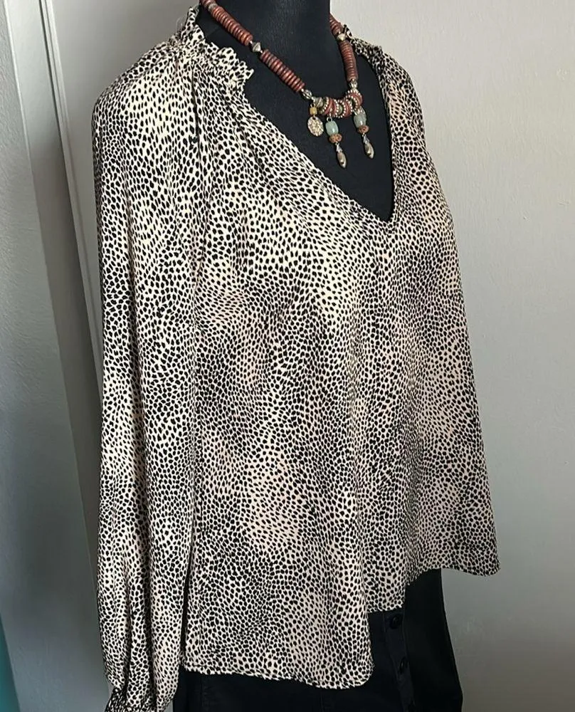 New Evereve’s Allison Joy Long Sleeve V-Neck Animal Print Ruffle Collar Blouse - Image 2