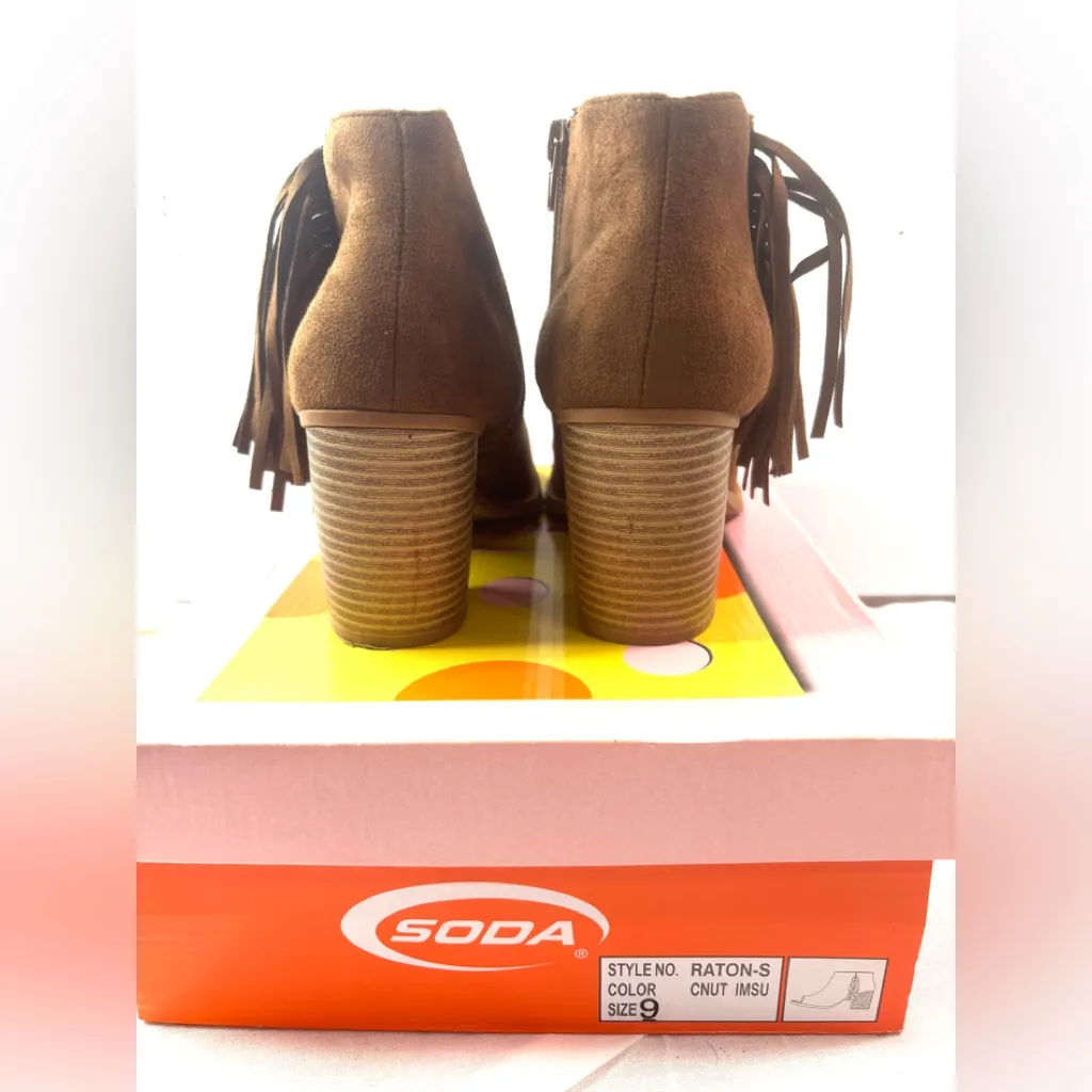 Soda 9 RATON-S Tan Suede Fringe Peep Toe Wood Stack Heel Zip Ankle Booties - Image 7