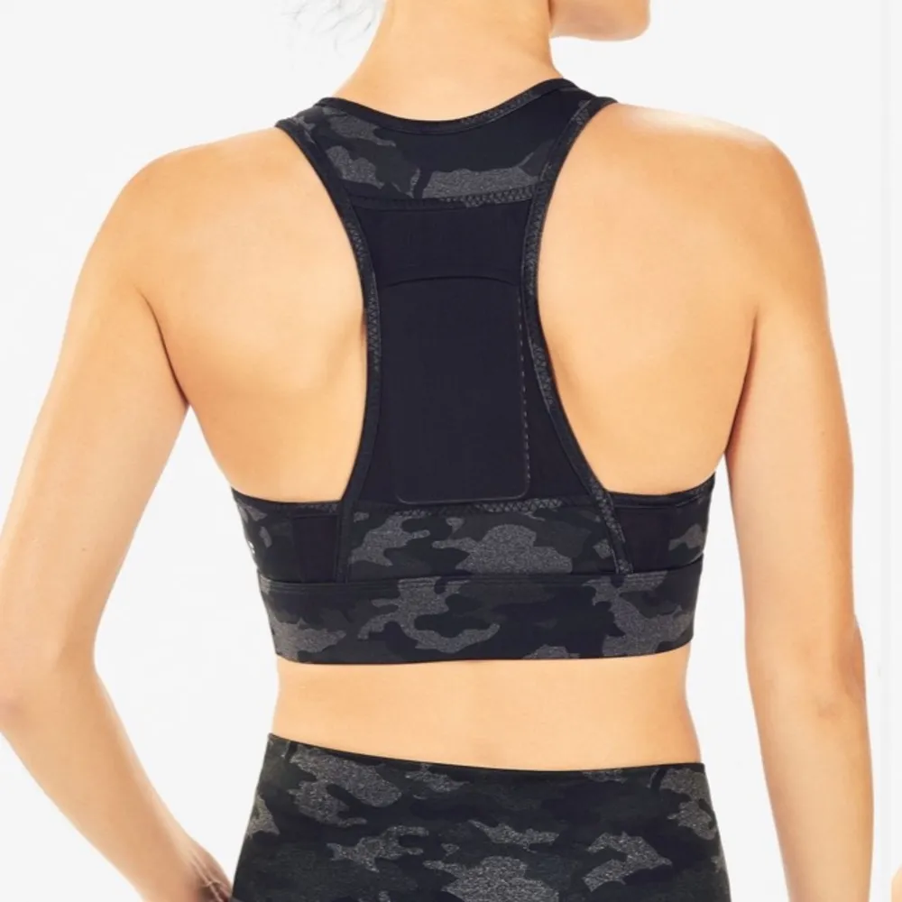 Fabletics  On The Go Camo Mila Medium Impact Sports Bra. Size Medium. - Image 3
