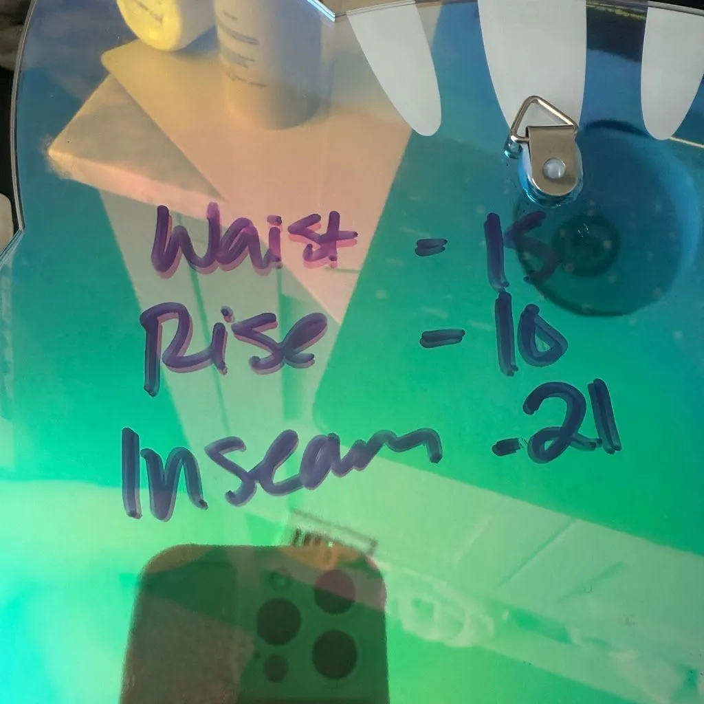 Chico’s Women’s 10 Black Pull on Pants Ankle Career Office Core - Image 4