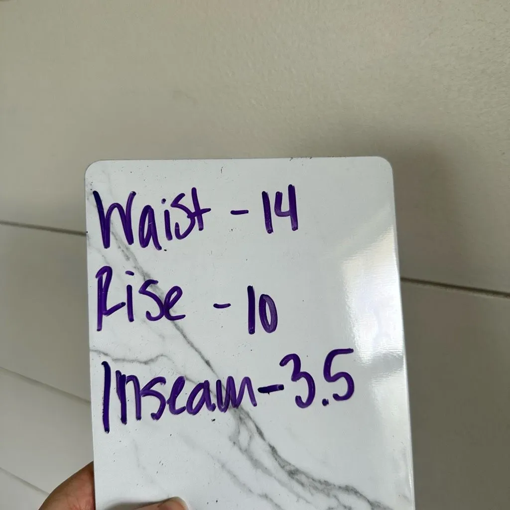 Athleta Gray Women’s 2 Bali Linen Shorts - Image 3