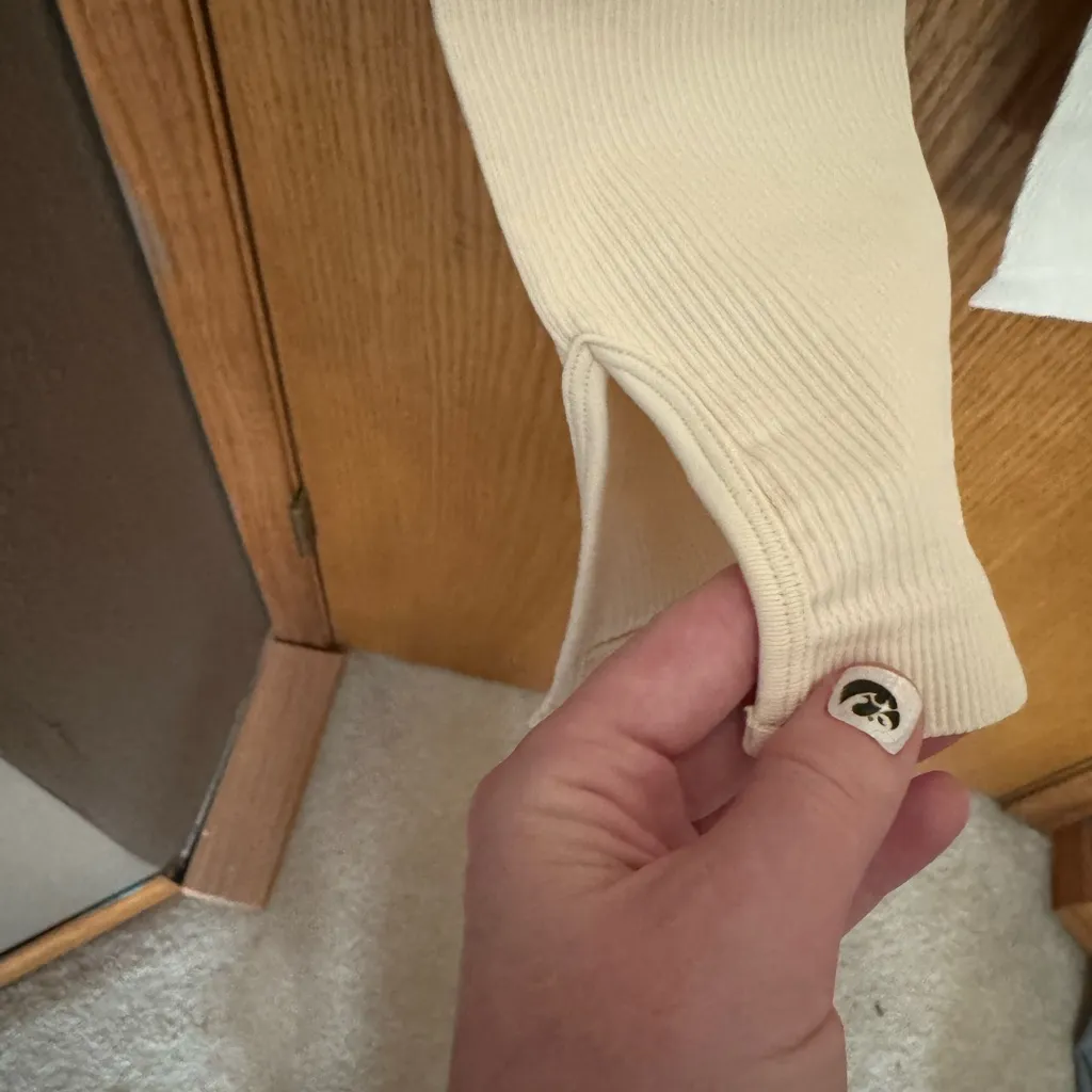 Cream oqq Leggings new Size M - Image 2