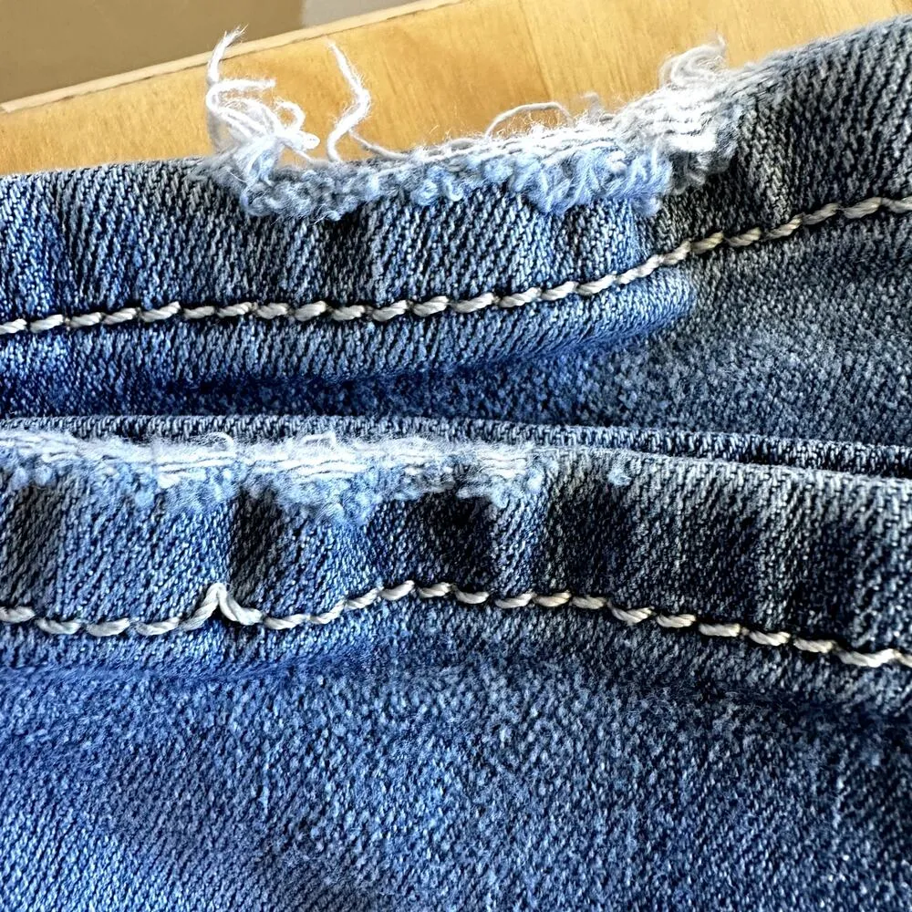 Miss Me Bootcut Jeans Rhinestone Embroidered Logo Medium Wash Western Blue 28 - Image 5