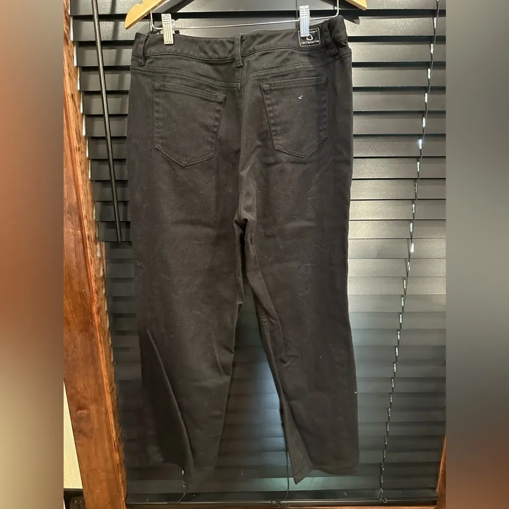 EUC Liz Claiborne Black Straight Leg Jeans - Image 2