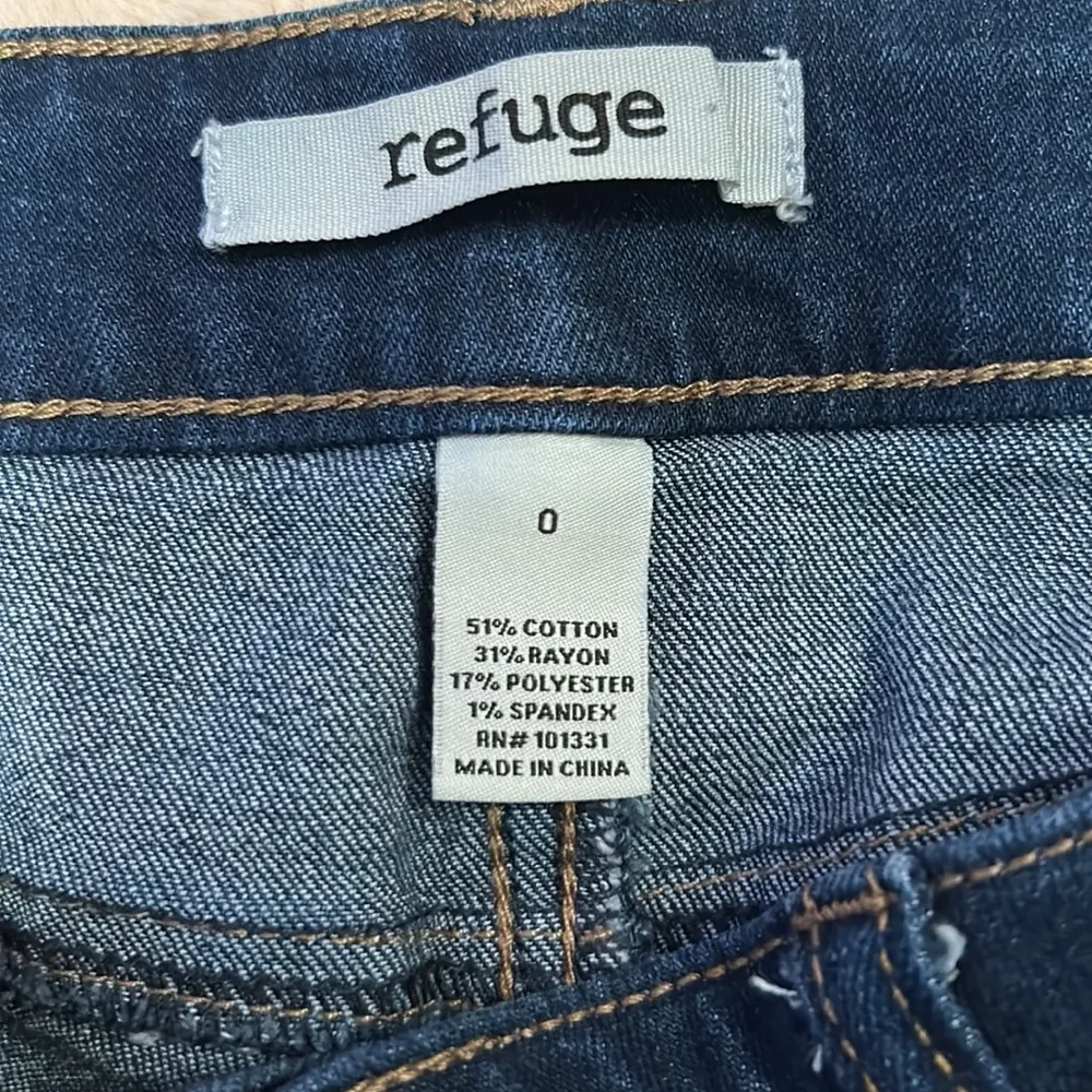 Size 0 Jean shorts - Image 2