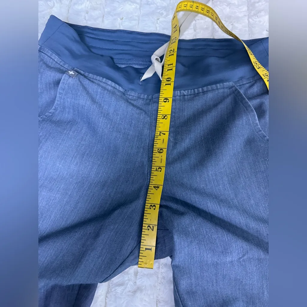 Figs Technical Collection in Blue top/ pants set size xs - Image 13