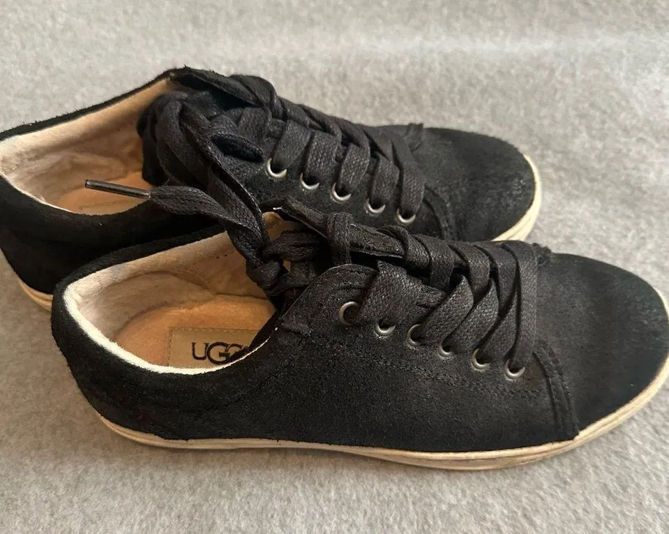 UGG Australia TOMI Black Bomber Leather Suede Sneakers 1008487, women's 6.5 - Image 3