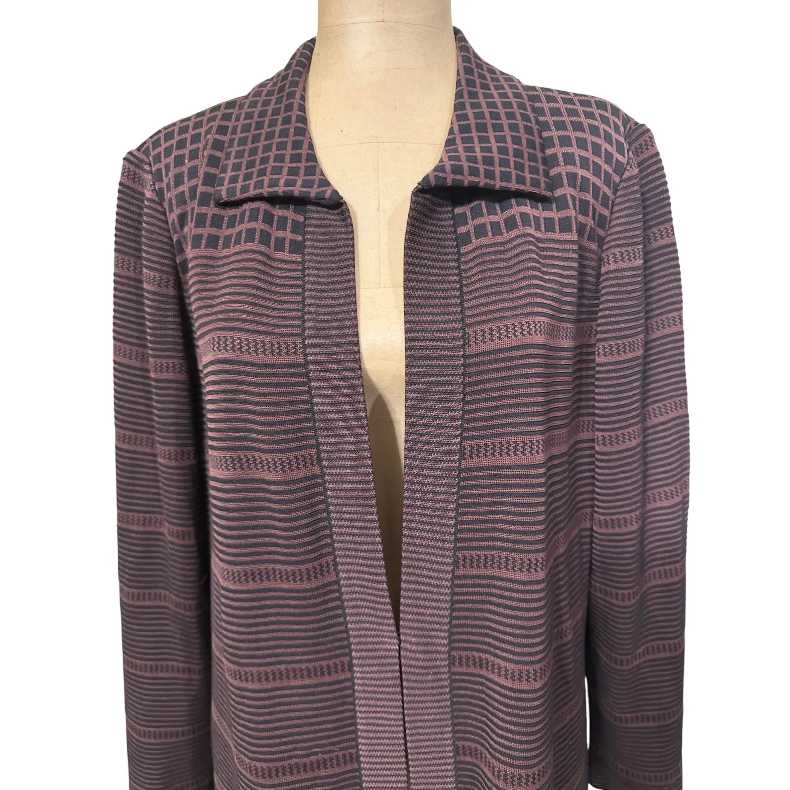 Misook Sweater Duster Maroon Black Graphic Stripe Print Collared - Image 4