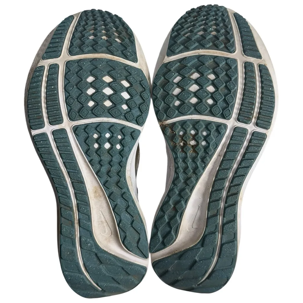 Nike Women's Size 7 White Air Zoom Pegasus Running Shoes Sneakers DH4072-006 - Image 9